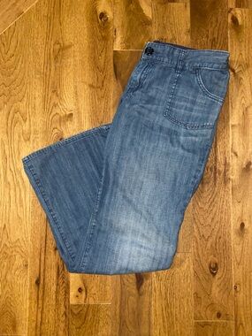 Women’s Gap Maternity jeans. Size 12.
